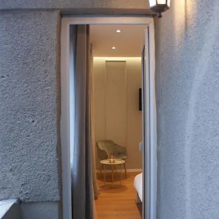 On The River Ultra *