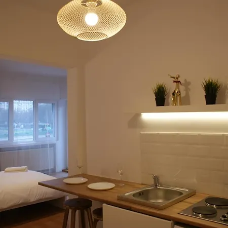 On The River Ultra * Bükreş