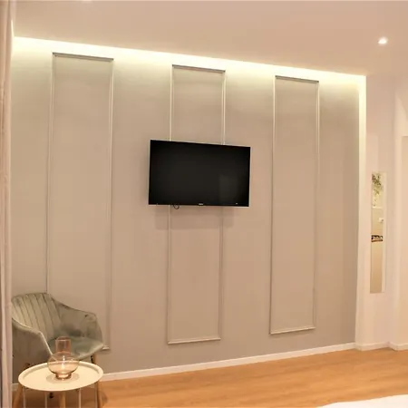 On The River Ultra Апартаменты