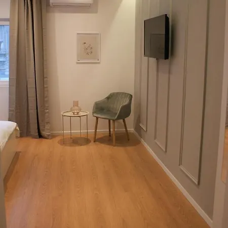 On The River Ultra * Bucarest