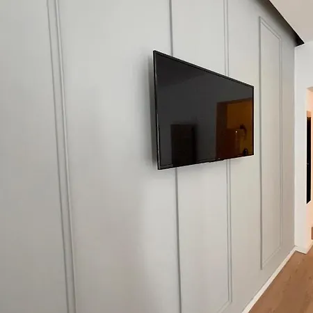 On The River Ultra *