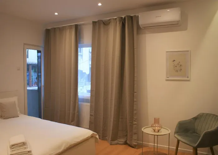 On The River Ultra * ブカレスト