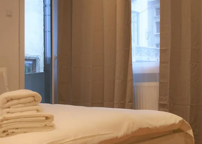 On The River Ultra アパート