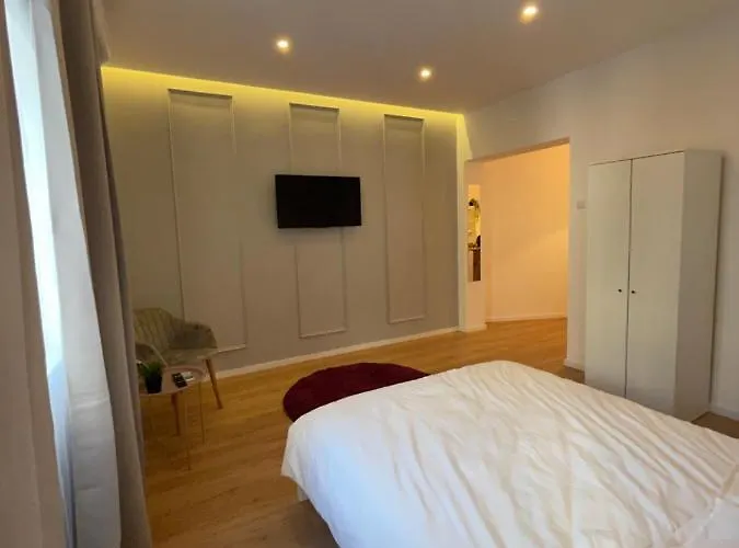 On The River Ultra アパート *