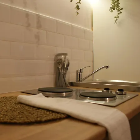 On The River Ultra בוקרשט