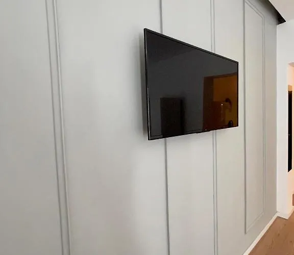 On The River Ultra *